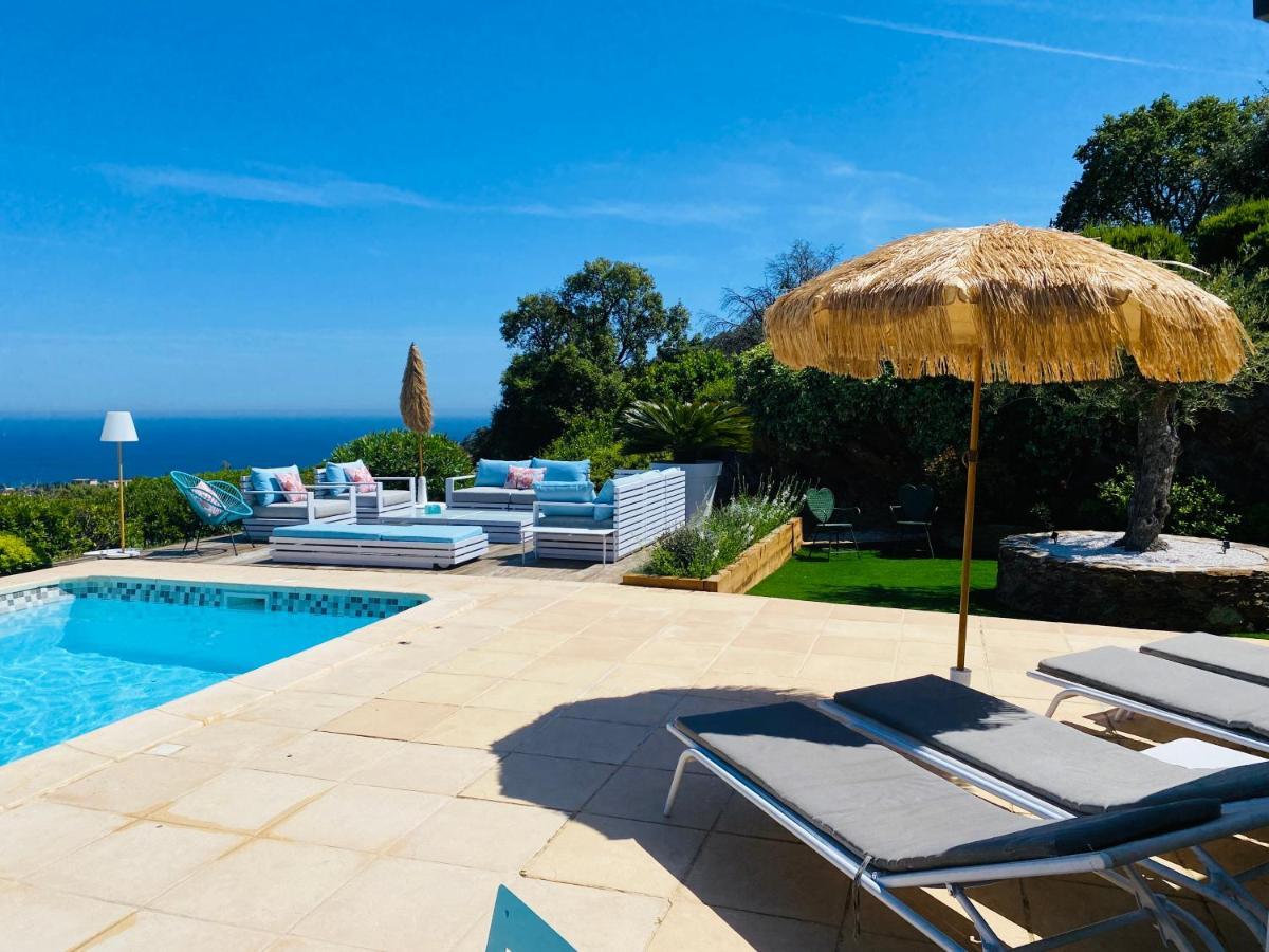 Villa Jucanos - Vue Mer Panoramique Golfe De St-Tropez キャバレール・シュル・メール エクステリア 写真
