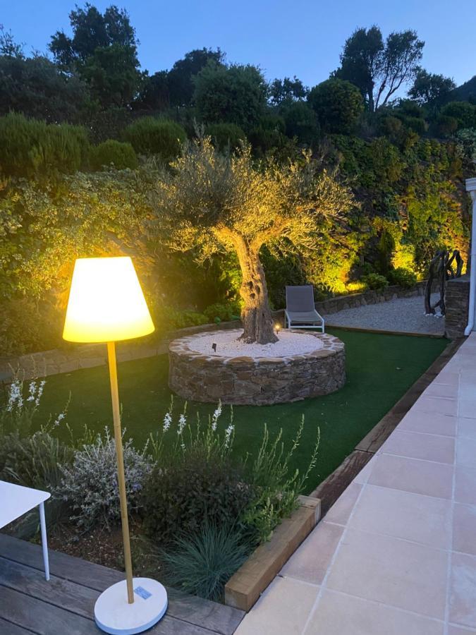 Villa Jucanos - Vue Mer Panoramique Golfe De St-Tropez キャバレール・シュル・メール エクステリア 写真